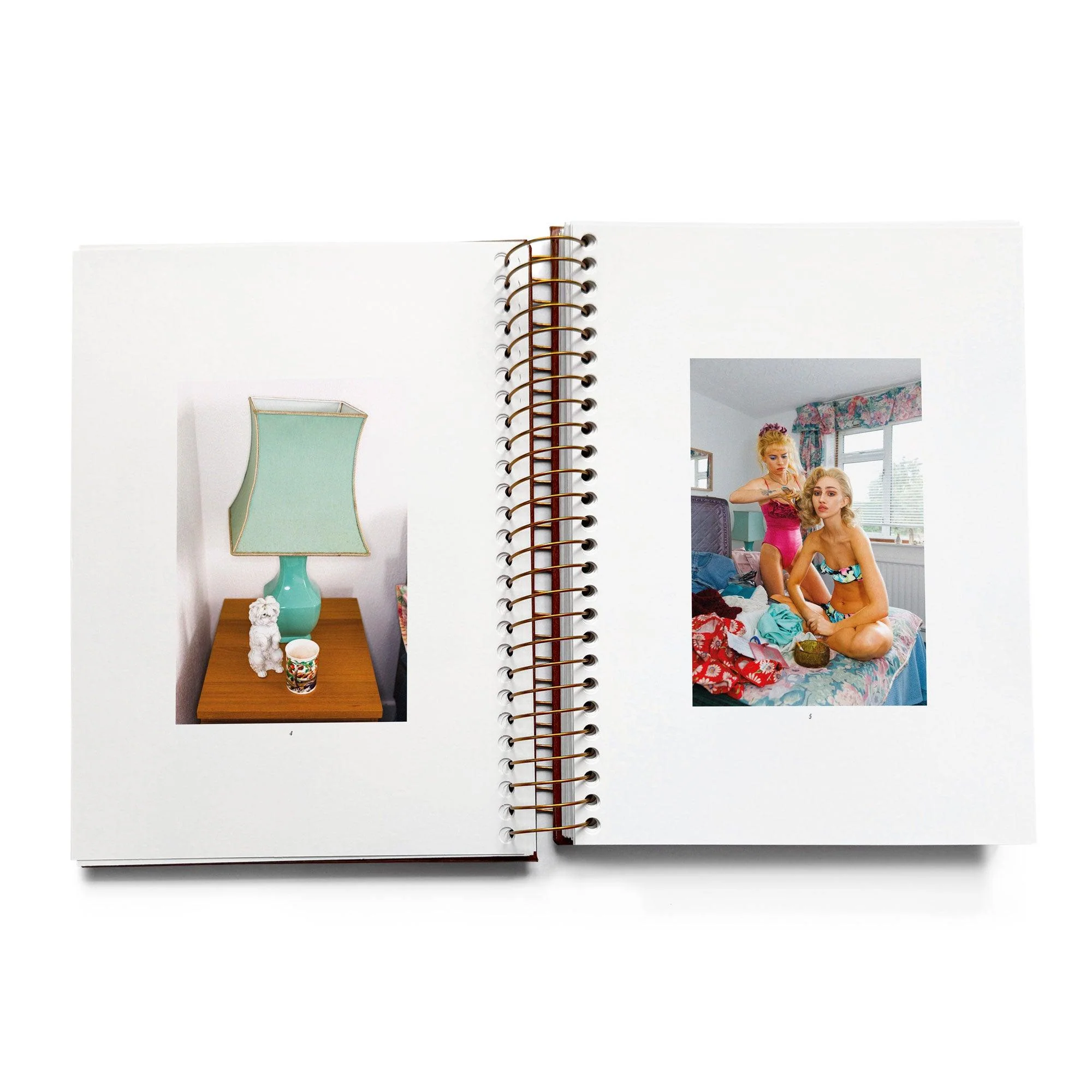 IDEA  Nadia Lee Cohen / Martin Parr - Julie Bullard - Image 3