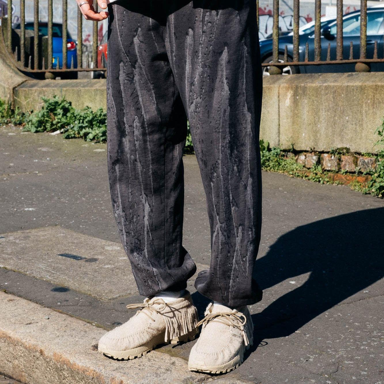 Never Never Concrète Sweatpant - Black - Image 4